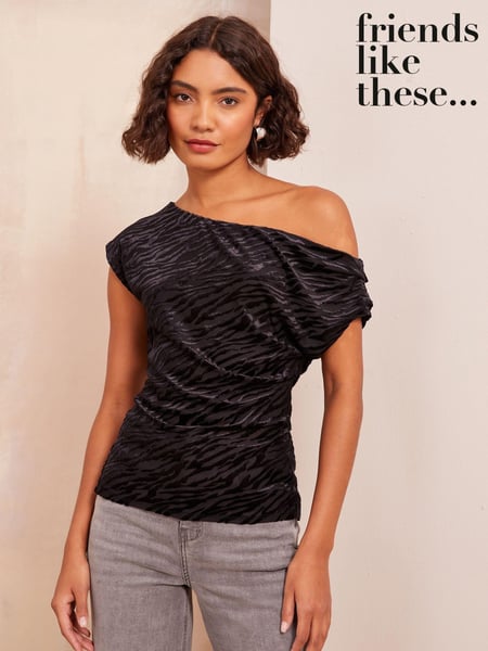 Friends Like These Black Off The Shoulder Drape Top (AJ4851) | € 24