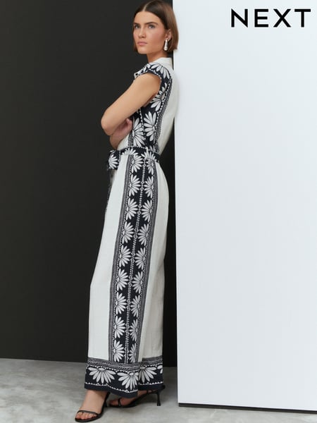 White/Black Placement Floral Short Sleeve Tie Waist Placket Detail Jumpsuit (AJ6330) | € 76