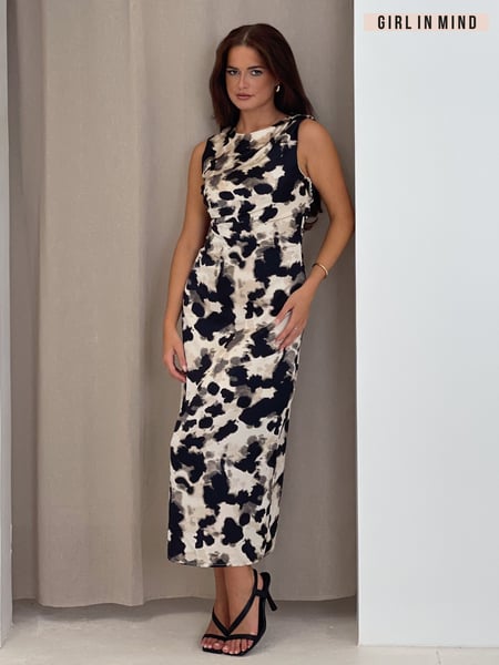 Girl In Mind White Romona Animal Print Midi Dress (AK5455) | € 78