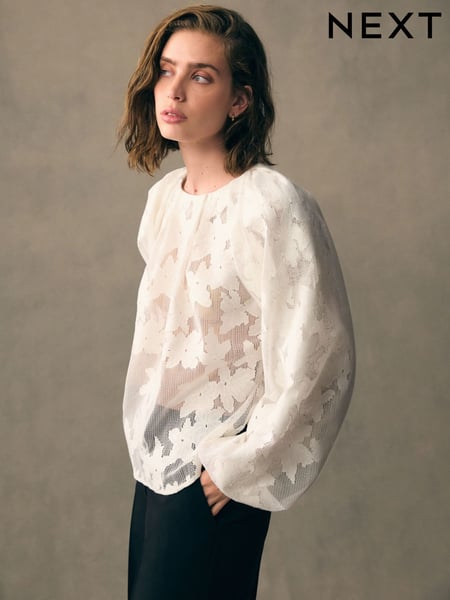 White Volume Sleeve Floral Grid Mesh Blouse (AL1599) | € 84