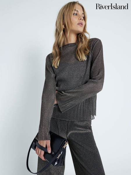 River Island Silver Flute Sleeve Plisse Hem Top (AL3301) | € 22
