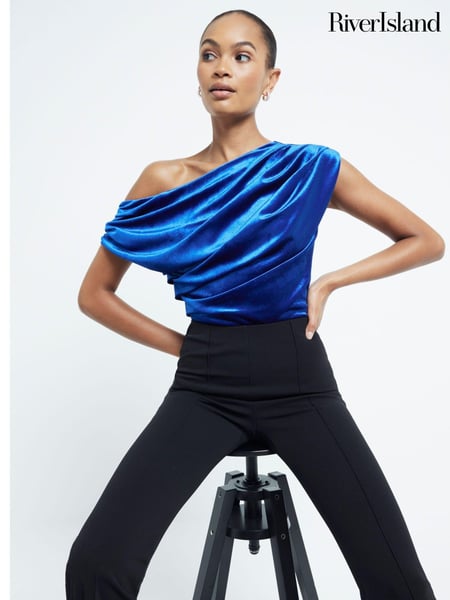 River Island Blue Drape Velvet Top (AL3316) | € 55