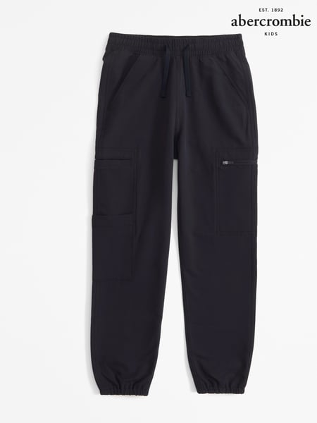 Schwarz - Abercrombie & Fitch Logo Joggers (AL7465) | 49 € - 51 €