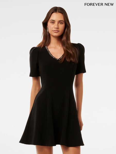 Forever New Black Alessia Embellished Mini Dress (AL8881) | € 86