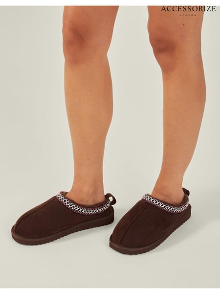 Accessorize Embroidered Chocolate Suedette Mule Slippers (AM8304) | 16 €
