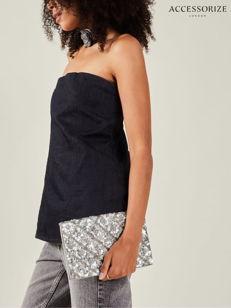 Accessorize Silver Tianna Metallic Embellished Clutch Bag (AN7871) | € 44