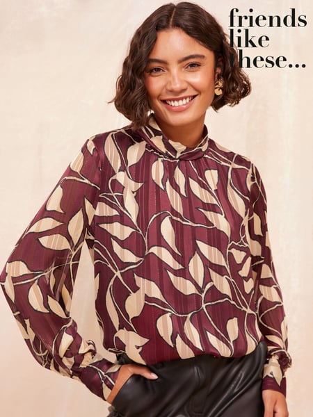 Friends Like These Red Roll Neck Tie Back Animal Print Blouse (AN8433) | € 22