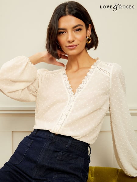 Love & Roses White V-Neck Lace Trim Dobby Blouse (AN9776) | € 33