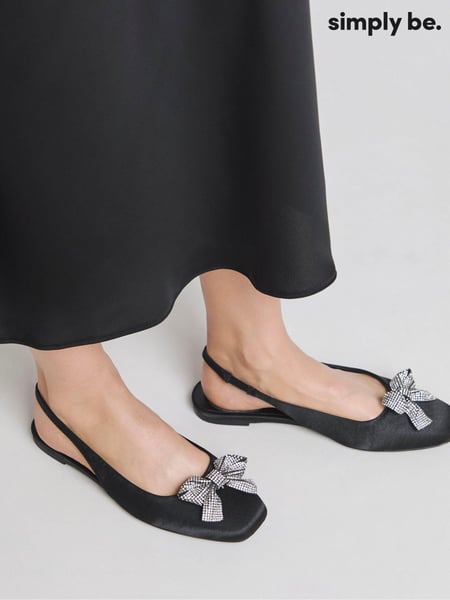 Simply Be Black Diamante Bow Detail Slingback Flat Ballerinas In Extra Wide Fit (AP1020) | € 26