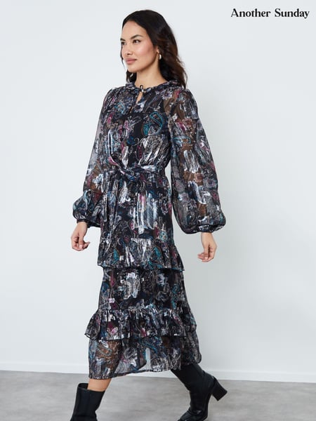 Another Sunday Black Ruffle Detail Tiered Dress With Long Sleeve (AP4973) | € 54
