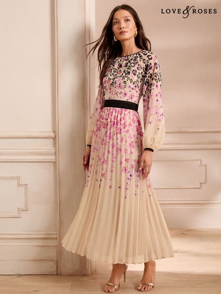 Love & Roses Ivory Animal Petite Printed Crew Neck Pleated Long Sleeve Midi Dress (AP7093) | € 123