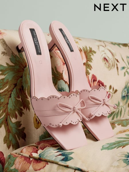 Light Pink Tabitha Simmons x Next Minnie Leather Square Toe Lazer Cut Bow Mule Kitens Shoes (AR0668) | € 144