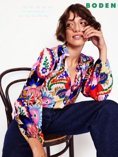 Boden Pink Ruffle Collar Blouse (AR1660) | € 91