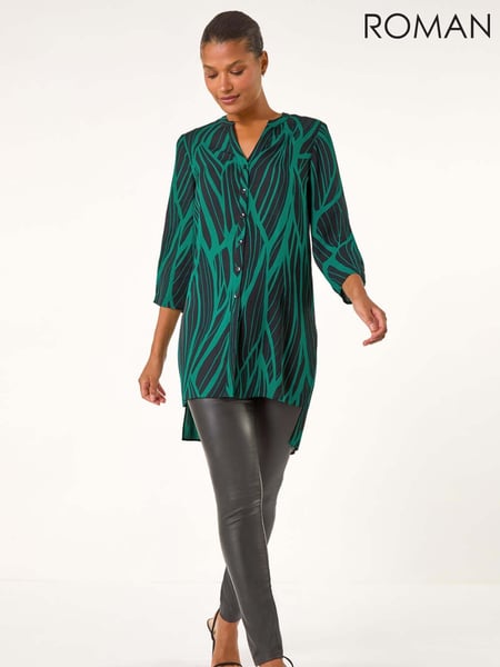 Roman Green Abstract Print V-Neck Longline Blouse (AT0040) | € 59