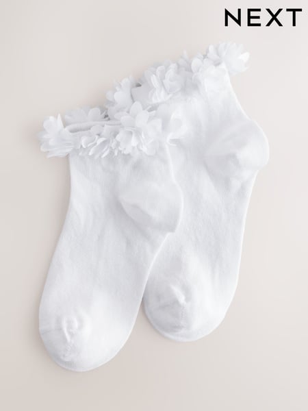 White 2 Pack Cotton Rich Bridesmaid Ankle Socks (AT4454) | € 17 - € 20