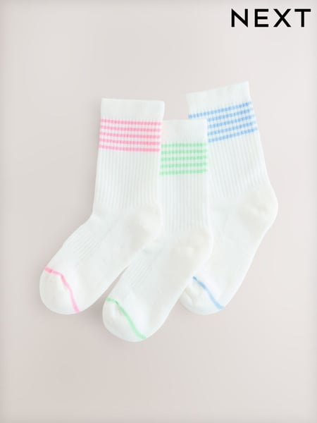 White Regular Length Cotton Rich Cushioned Sole Ankle Socks 3 Pack (AT4460) | € 8 - € 9