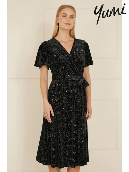 Yumi Black Velvet Sparkle Wrap Midi Dress (AT7717) | € 101