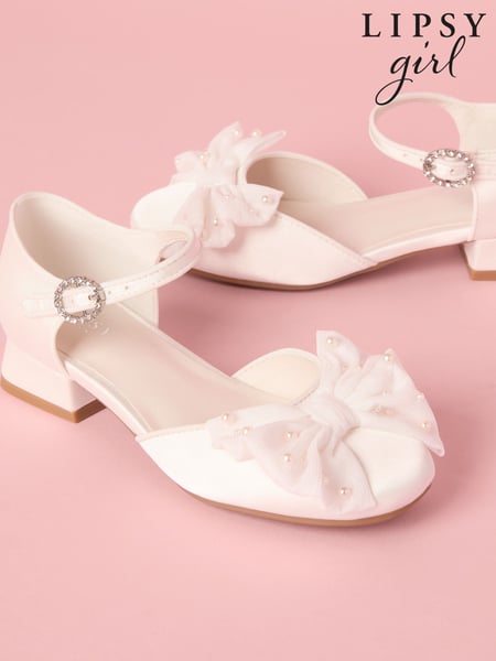 Lipsy White Low Block Heel Pearl Bow Occasion Flower Girl Heeled Sandals (AU0651) | € 45 - € 51