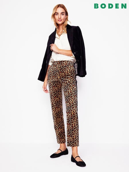 Boden Brown Kew Velvet Trousers (AU1259) | € 91