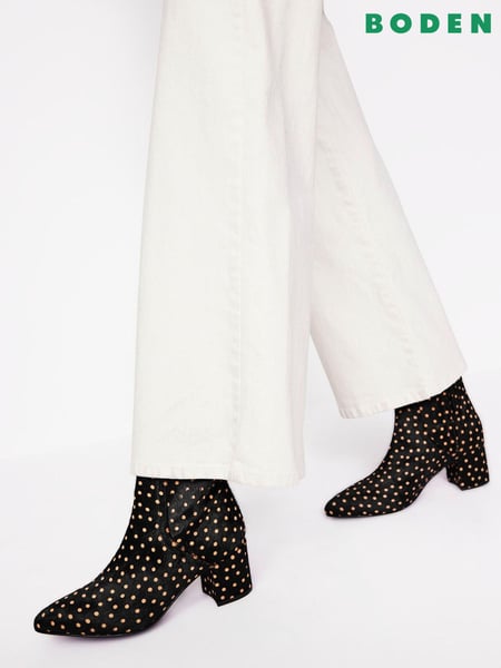 Boden Black Block Heel Leather Ankle Boots (AU1423) | € 128