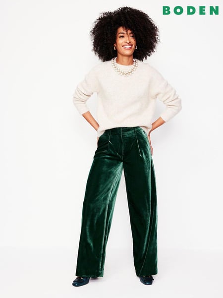 Boden Green Chiswick Velvet Trousers (AU1508) | € 98