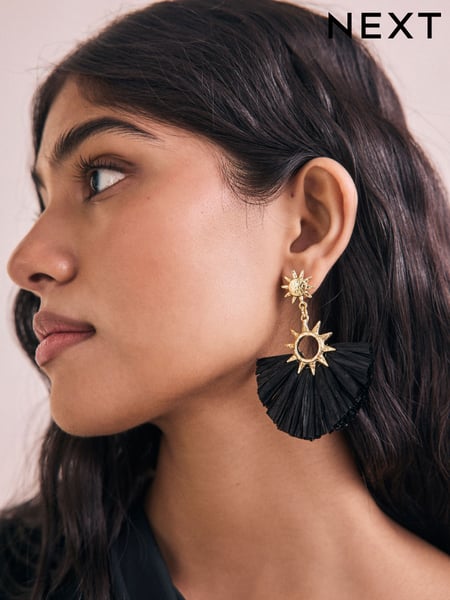 Black Straw Look Sun Statement Earrings (AU2679) | € 18