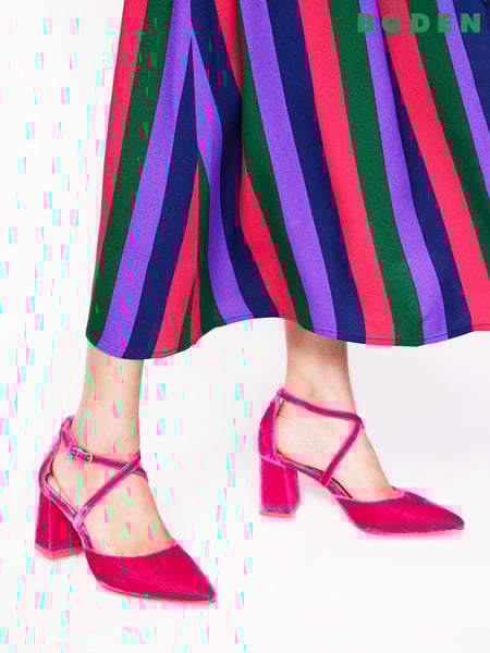Boden Pink Strap Block Heel Point Courts (AU4826) | € 106