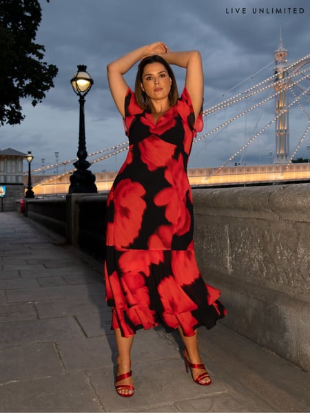 Live Unlimited Red Floral Ruffle Shoulder Maxi Dress (AU8968) | € 100