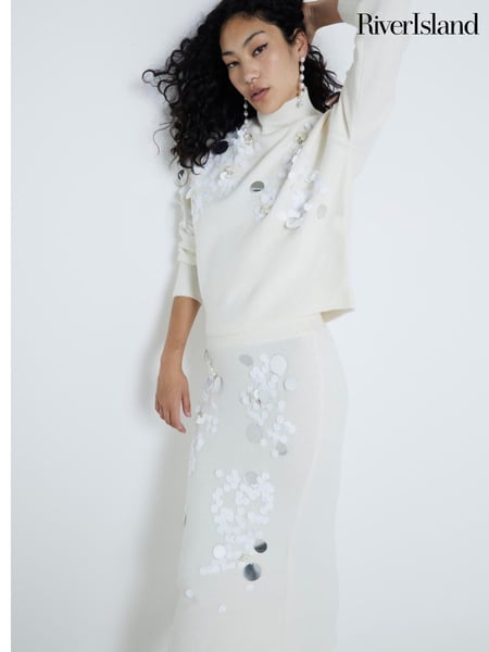 River Island Cream Sequin Roll Neck Jumper (AV6199) | € 78