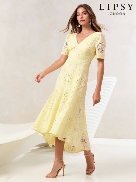 Lipsy Buttermilk Yellow Petite Premium Broderie Lace Short Sleeve V-Neck High Low Midi Dress (AV7108) | € 242