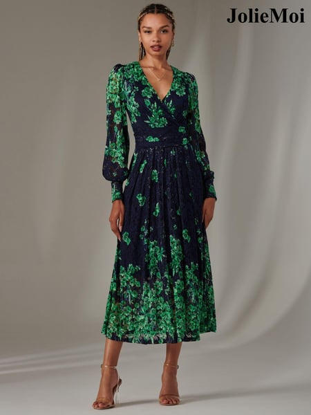 Jolie Moi Green Dalia Symmetrical Print Lace Maxi Dress (AV8611) | € 123