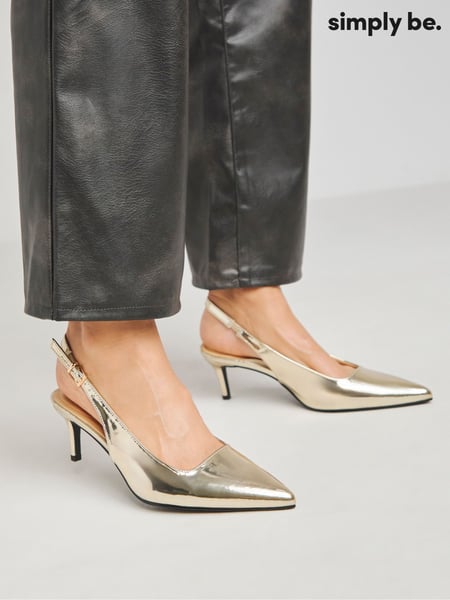 Simply Be Gold Slingback Court Shoes In Extra Wide Fit (AW5519) | € 53
