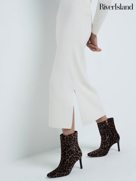 River Island Brown Leopard Heeled Ankle Boots (AW7538) | € 27