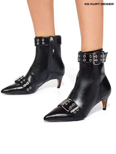 Kg Kurt Geiger Trace Buckle Black Boots (AW9384) | € 116