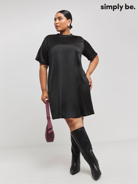 Simply Be Black Satin T-Shirt Dress (AY2902) | € 42