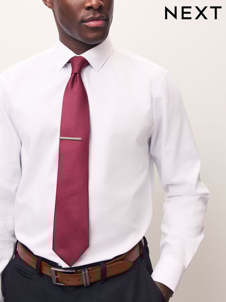 Red Textured Tie with Tie Clip (AY4432) | € 21