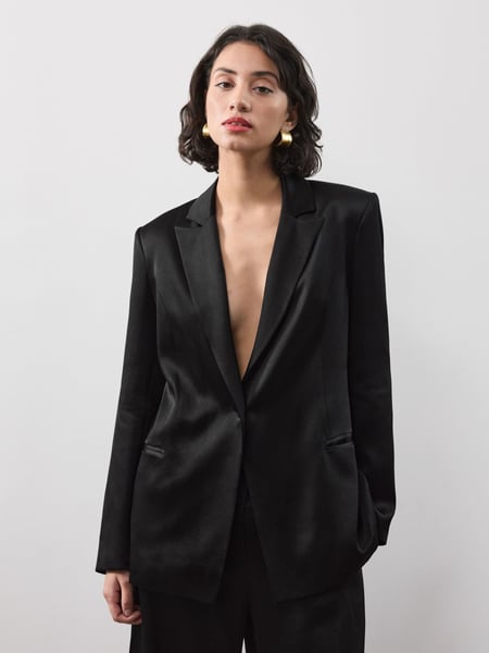 Vivere Black Noah Satin Belted Blazer (AY7185) | € 167