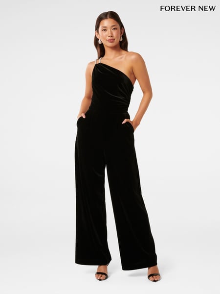 Forever New Black Costanza Diamante Velvet Jumpsuit (AY8544) | € 187