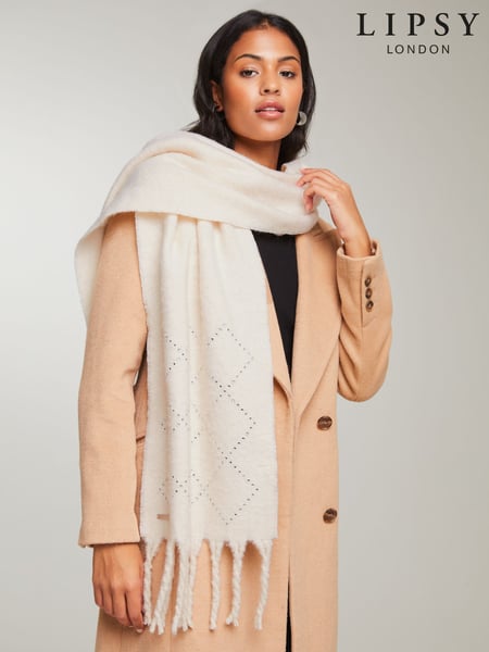 Lipsy Cream Cosy Embellished Argyle Brushed Scarf (AY9698) | € 17