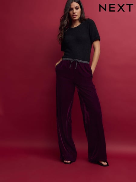 Berry Red Velvet Wide Leg Trousers (B04209) | € 32