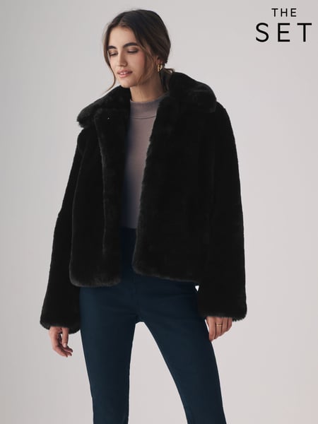 The Set Black Boxy Faux Fur Coat (B15039) | € 50