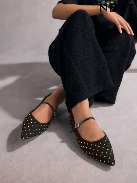 Black Tabitha Simmons Hai Studded Point Toe Mary Jane Leather Shoes (B16770) | € 54