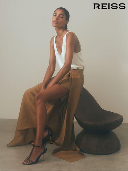 Reiss Toffee Amara Drape Front Maxi Skirt (B24833) | € 507