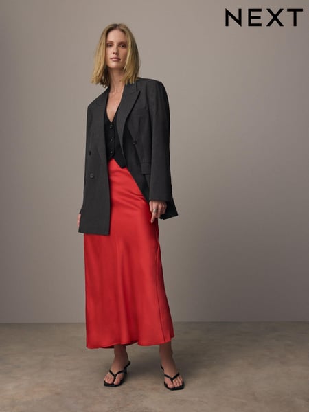Red Satin Midi Skirt (B27973) | € 23