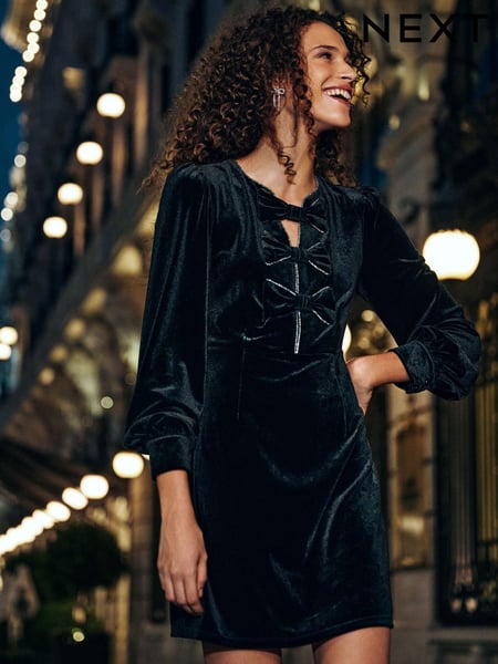 Black Diamante Long Sleeve Velvet Bow  Mini Dress (B35733) | € 49