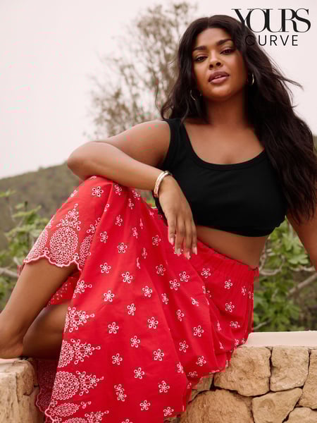 Yours Curve Red Broderie Shirred Waist Skirt (B38912) | € 13