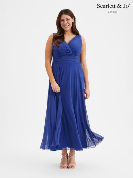 Scarlett & Jo Blue Nancy Marilyn Mesh Maxi Dress (B45433) | € 133