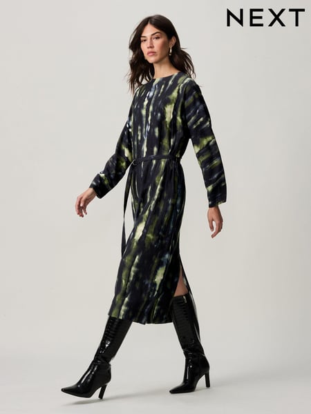 Green Abstract Blur Print Long Sleeve Batwing Midi Dress (B47403) | € 31