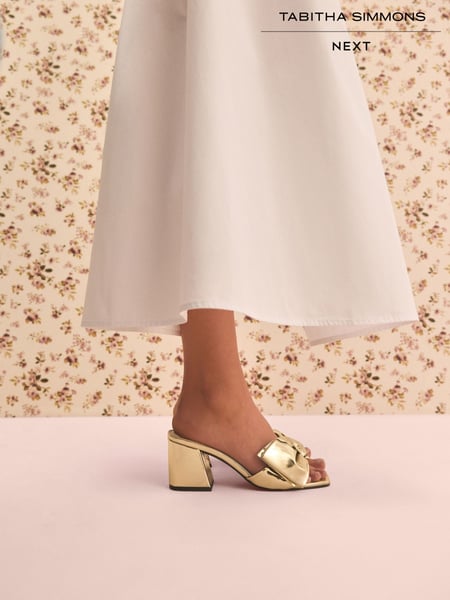 Gold Leather Tabitha Simmons x Next Liv Bow Block Mules (B47990) | € 144