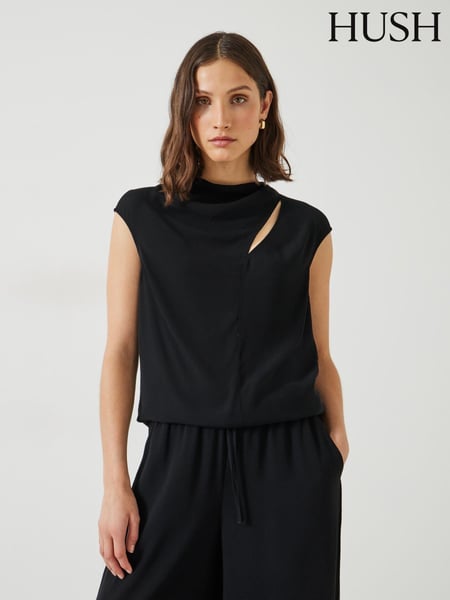 Hush Black Sienna Cut-Out Detail Top (B48622) | € 39